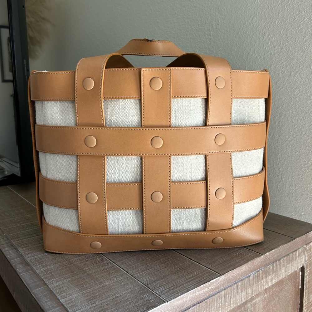 Dagne Dover Laila Cage Medium Tote – Tan